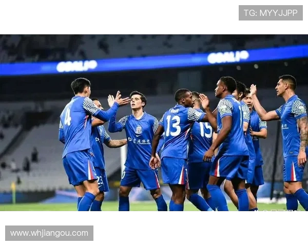 激烈对决最终以微弱比分分出胜负彰显球队坚韧与拼搏精神 激烈对决最终以微弱比分分出胜负彰显球队坚韧与拼搏精神